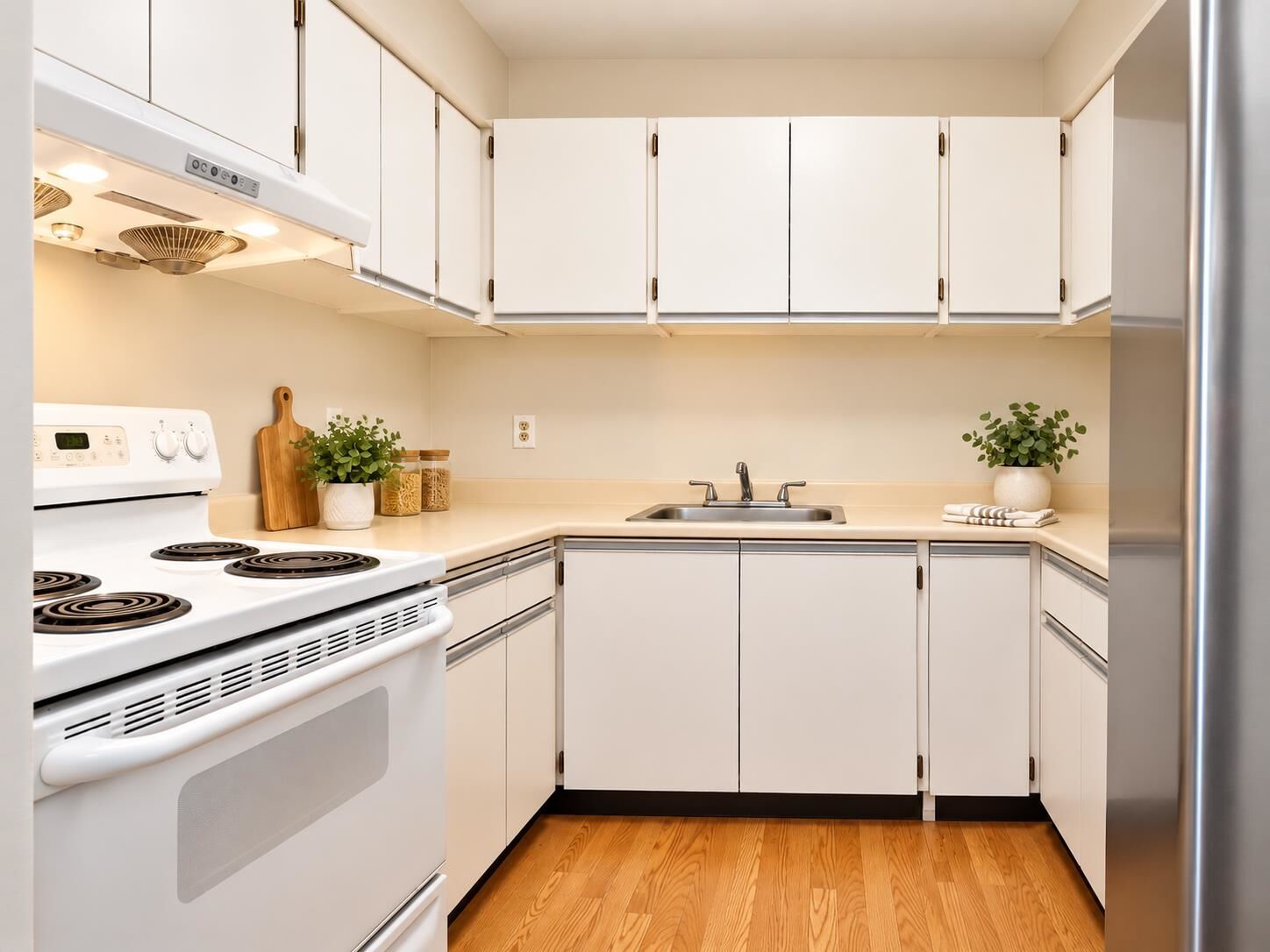 Property Photo: 8231 Granville Avenue 205 BC V6Y 3A4