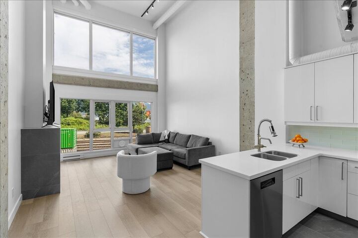 Property Photo:  27 Alexander Street 309  BC V6A 1B2 