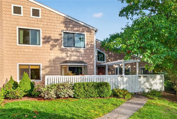 Property Photo:  250 Strawberry Hill Circle 2  NY 14850 