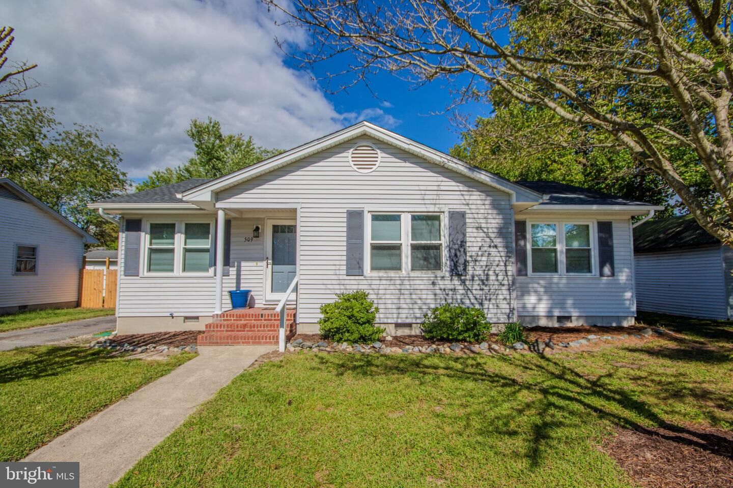 Property Photo: 509 Juniper Street MD 21804