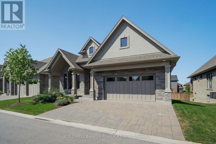 Property Photo: 1710 Ironwood Road 9 ON N6K 0G9