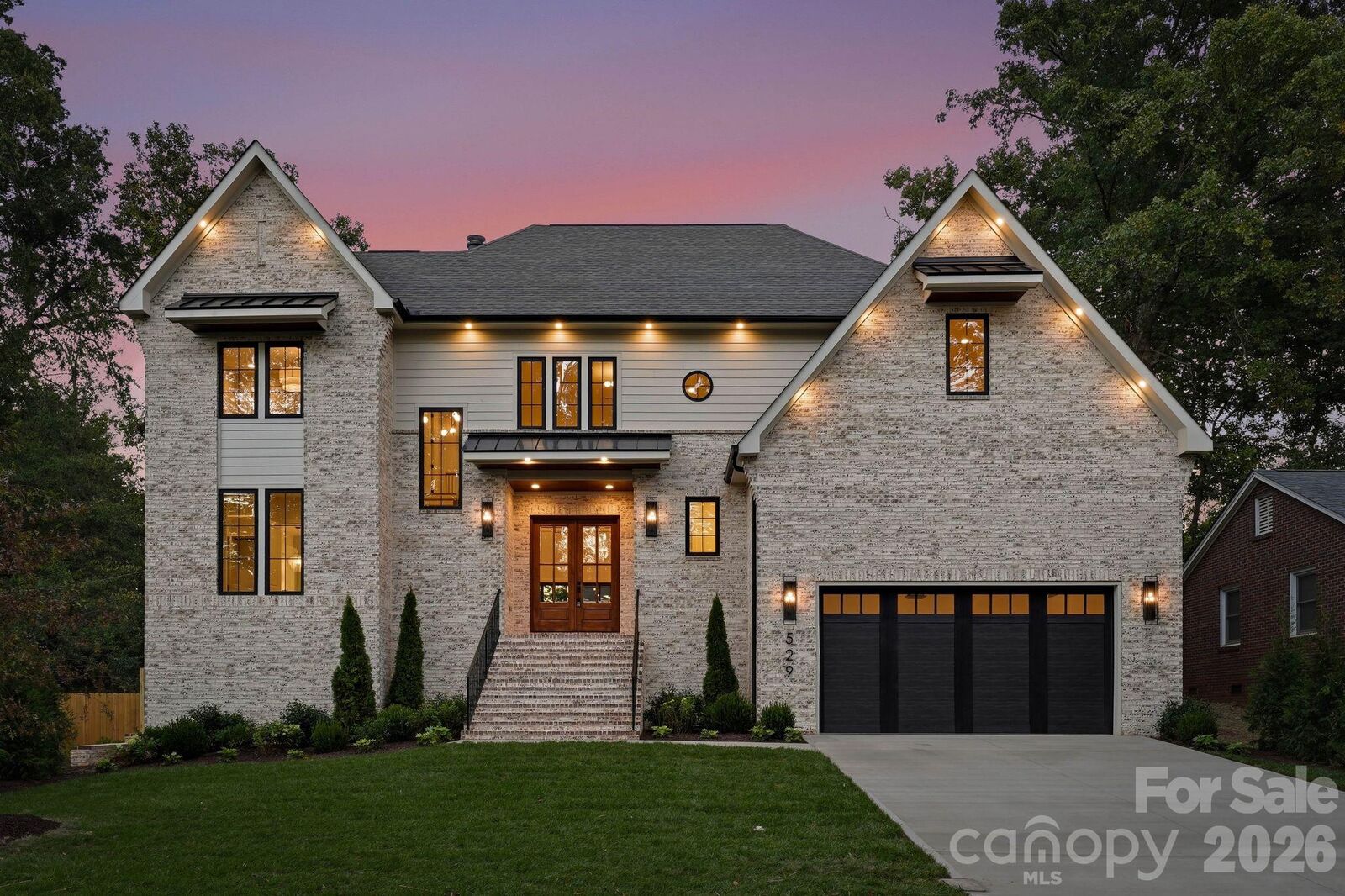 Property Photo:  529 Kenlough Drive  NC 28209 