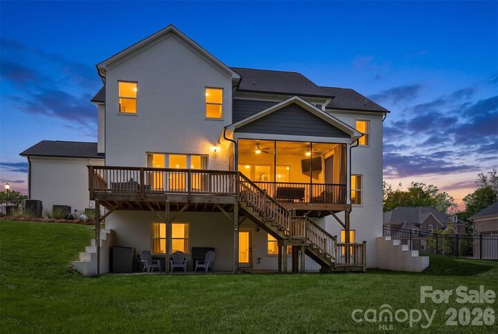 Property Photo:  1216 Glade Arch Lane  NC 28078 