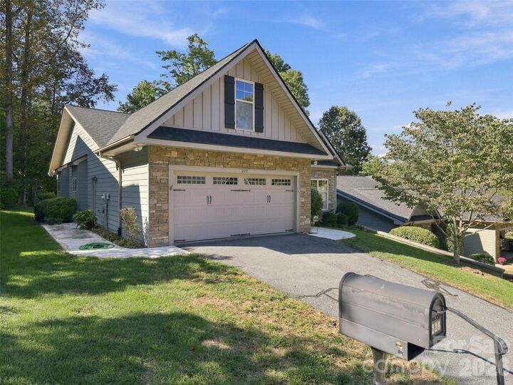 Property Photo:  220 Waterside Drive  NC 28791 
