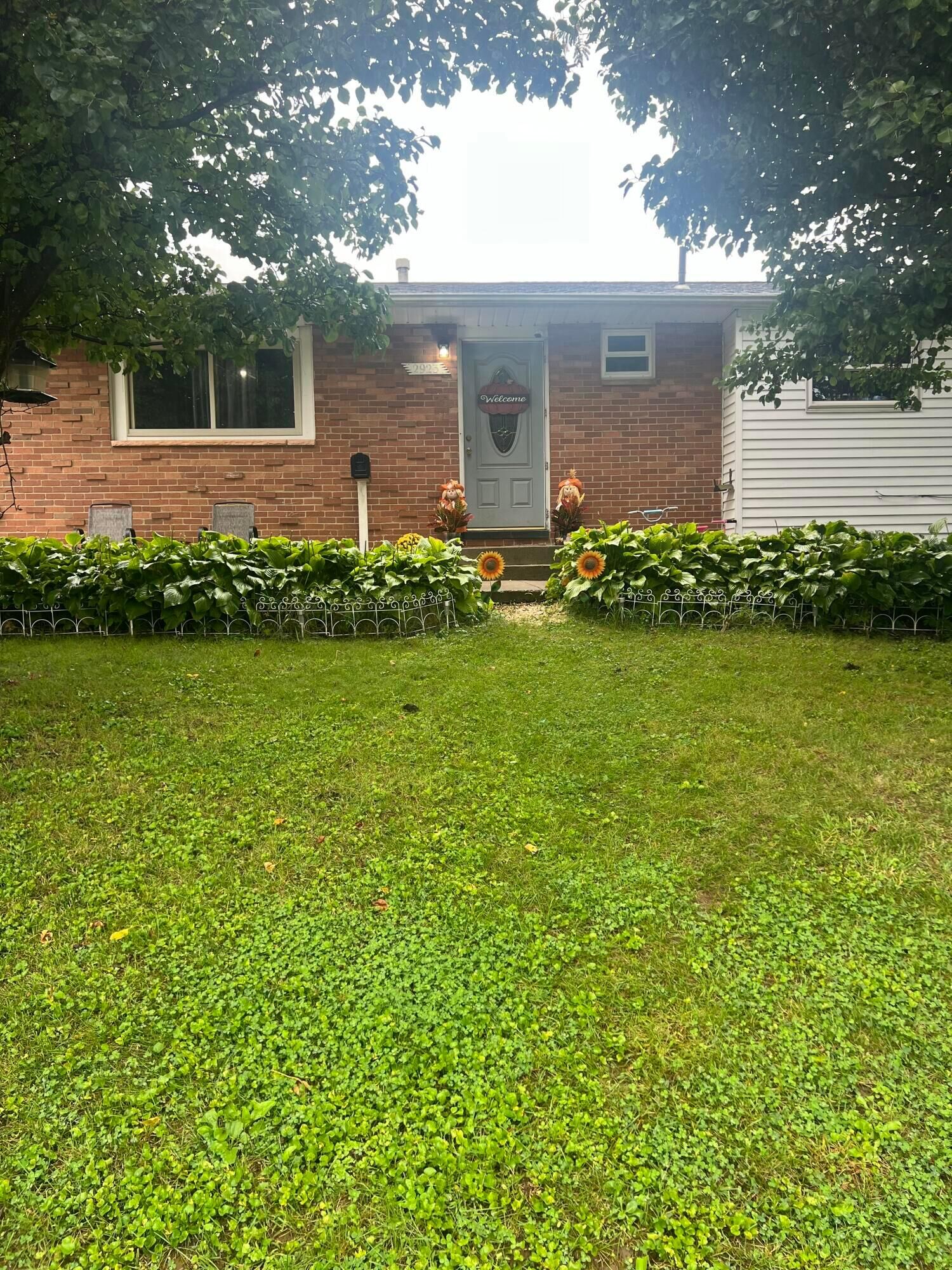 Property Photo:  2923 Lee Ellen Place  OH 43207 