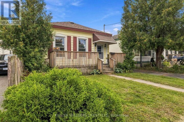 Property Photo:  573 Hill Street  ON N6B 1E9 