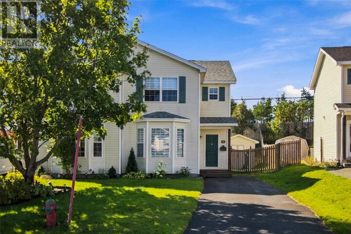 Property Photo:  25 Laumann Place  NL A1N 5B2 