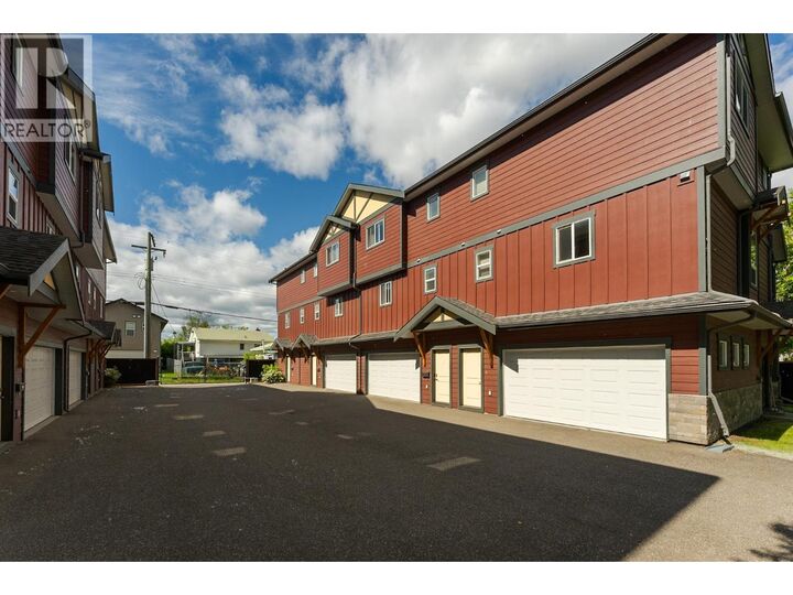 Property Photo:  1699 7th Avenue 106  BC V2L 0C1 