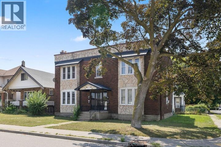 Property Photo:  1107 Pelissier Street  ON N9A 4M1 