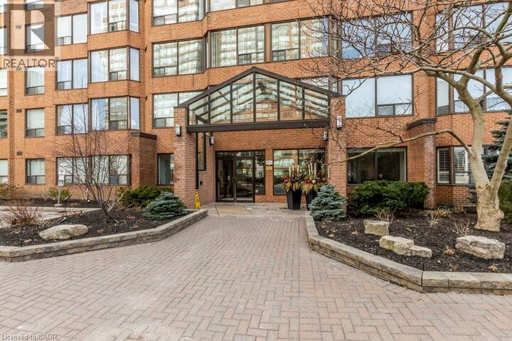 Property Photo:  1270 Maple Crossing Boulevard 502  ON L7S 2J3 