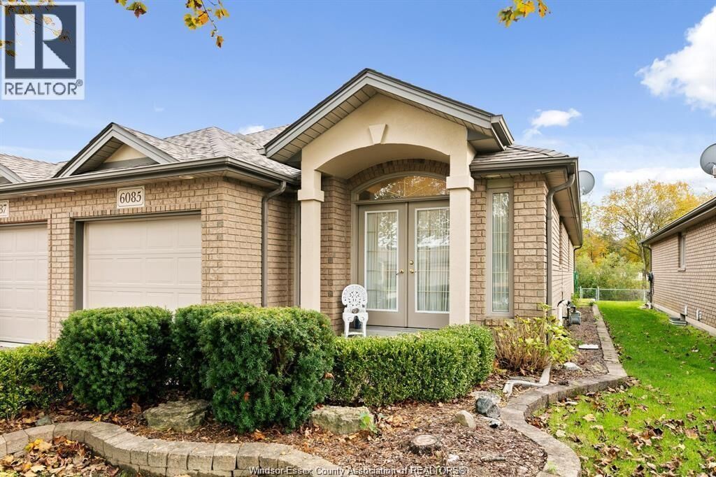 Property Photo:  6085 Natalie Court  ON N9H 2P5 