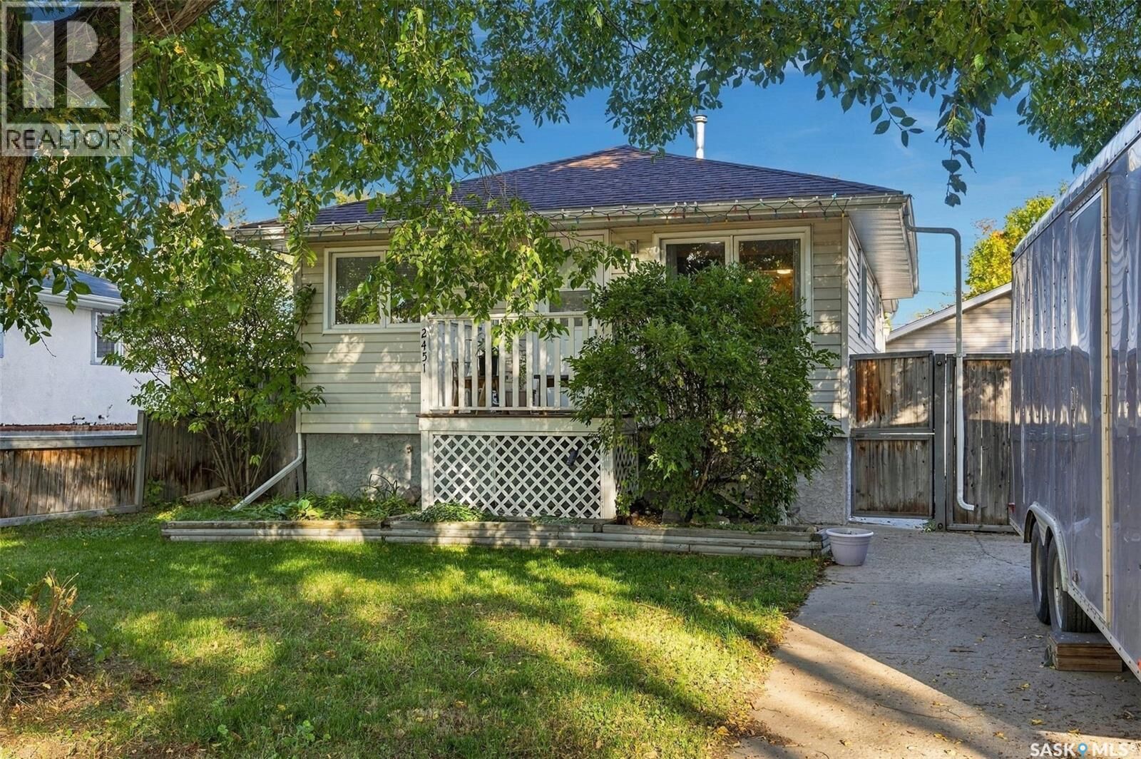 Photo de la propriété: 2451 Francis Street SK S4N 2R1