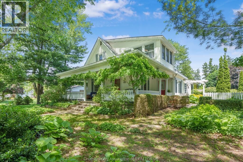 Property Photo:  38 Harold Street South  ON N0P 2C0 