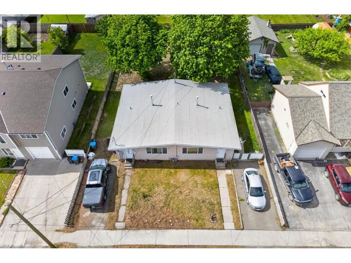 Property Photo:  2638 Clapperton Avenue  BC V1K 1B3 