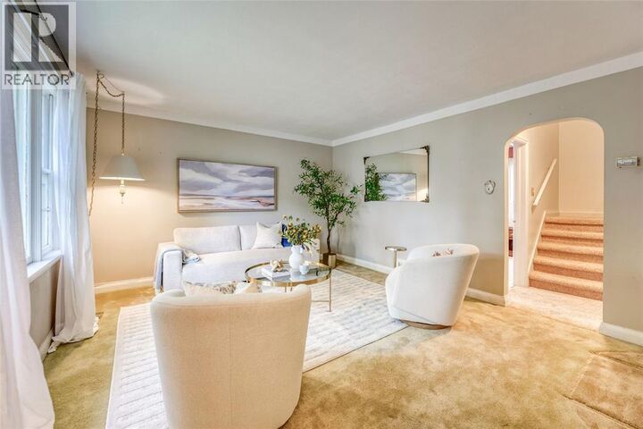 Property Photo:  746 Kemsley Drive  ON N7V 2M2 