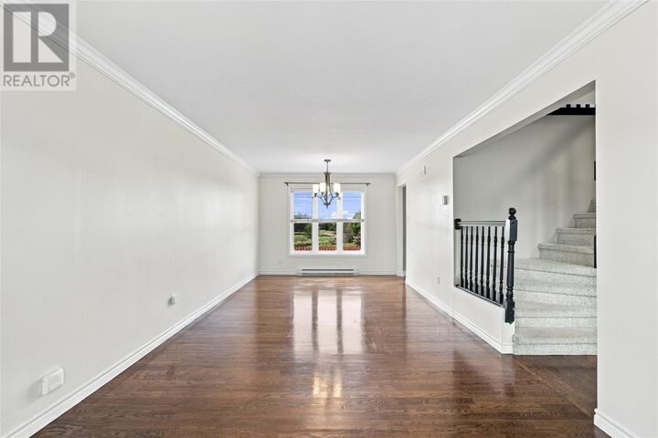 Photo de la propriété:  10 Clevedon Crescent  NL A1L 1E9 