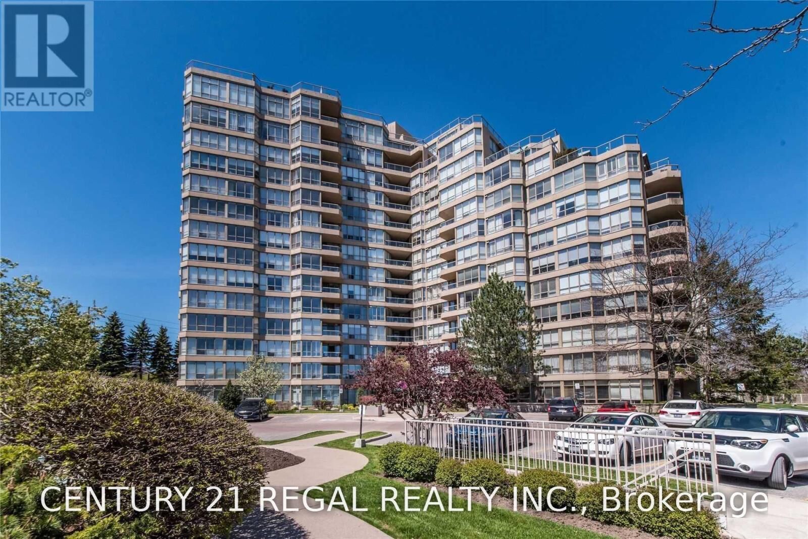 Property Photo: 20 Guildwood Parkway 1101 ON M1E 5B6