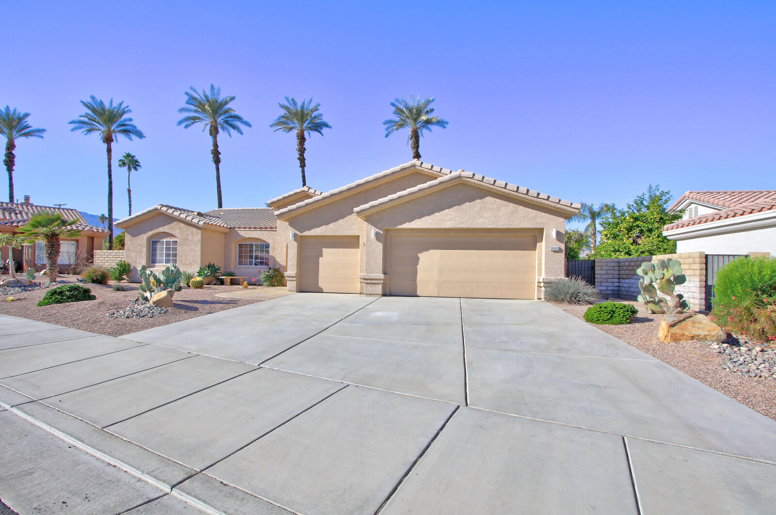 Property Photo: 44441 Silver Canyon Lane CA 92260