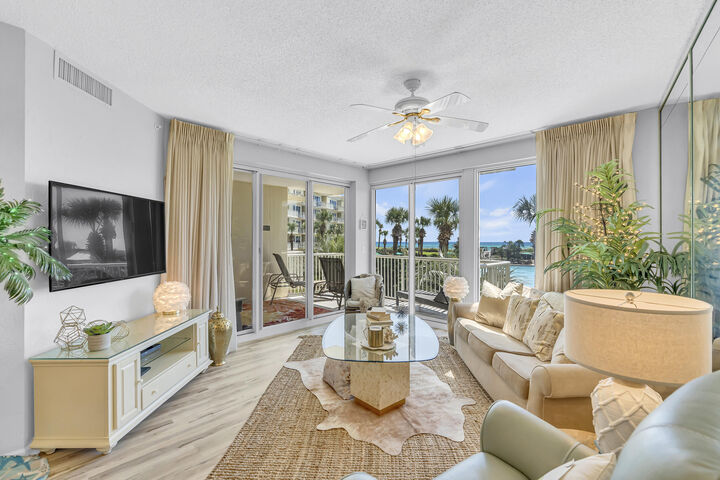 Property Photo: 50 Monaco Street Unit 114 FL 32550