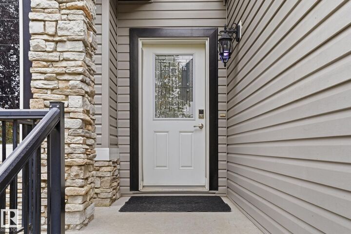 Property Photo:  1209 Cunningham Drive SW  AB T6W 0R5 