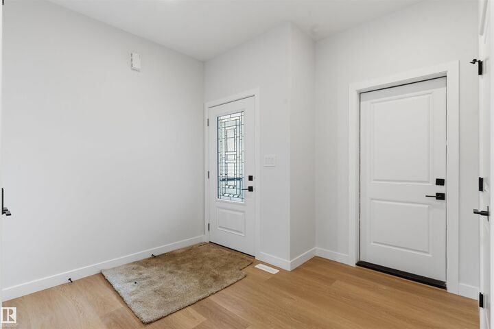 Property Photo: 19503 30 Ave NW NW AB T6M 3M1