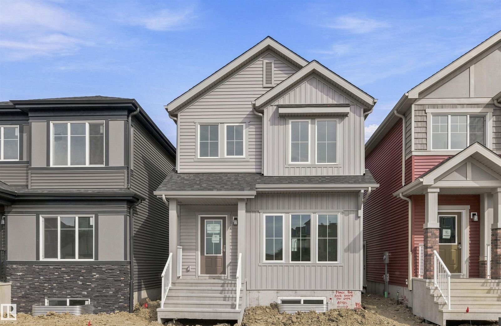 Property Photo:  606 Ashgrove Circle  AB T9E 0K8 