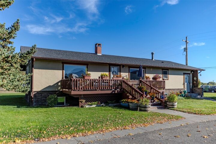 Property Photo:  414 Garnier Avenue  MT 59047 
