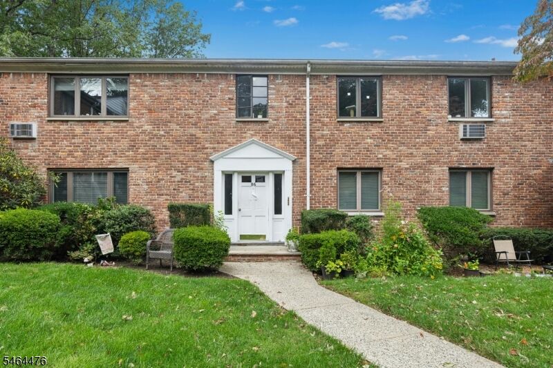 Property Photo:  86 Troy Dr B  NJ 07081 