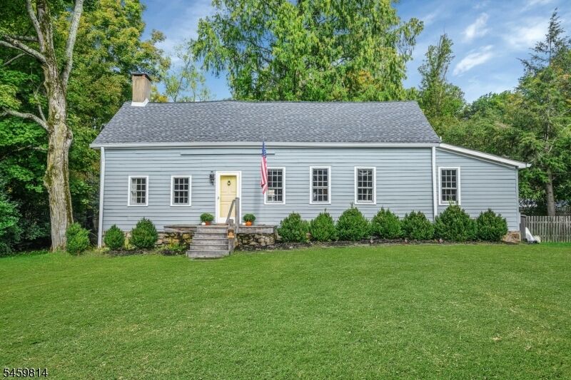 Property Photo:  4 E Main St  NJ 07945 