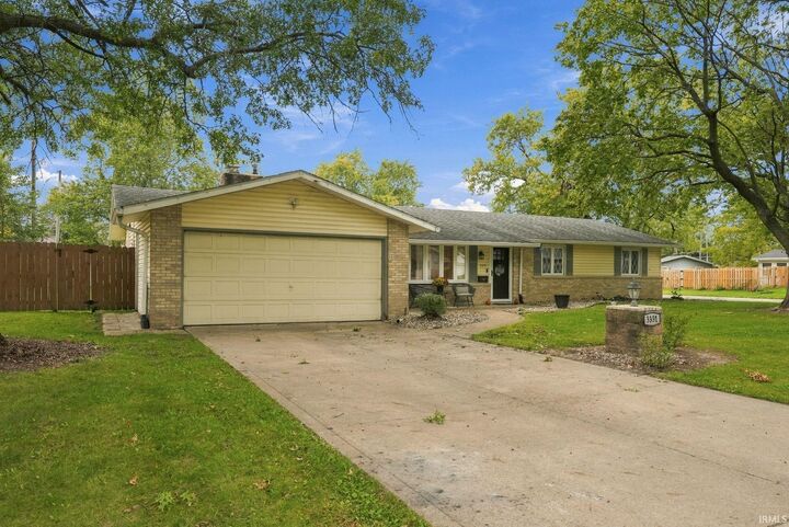 Property Photo: 3331 Kirkfield Drive IN 46815