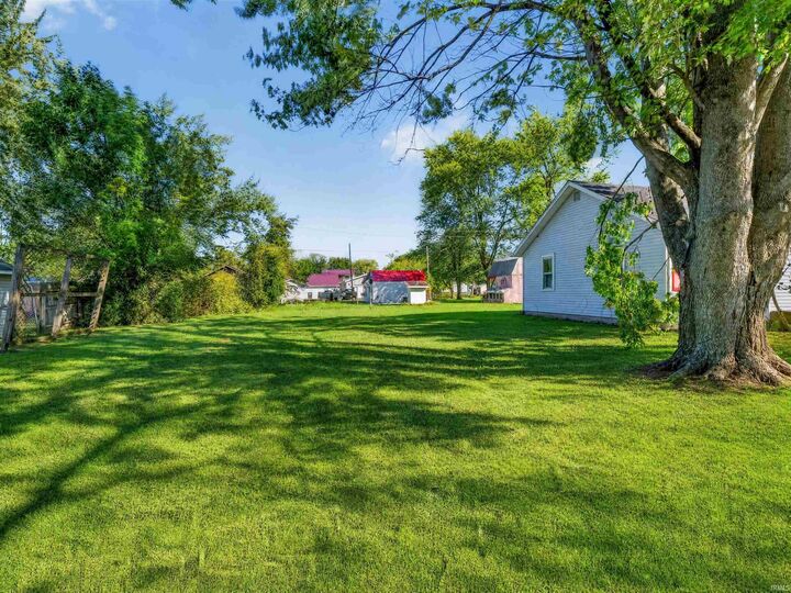 Property Photo:  4580 W E Drive  IN 46701-9437 