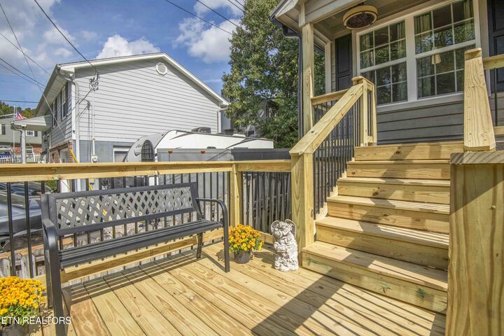 Property Photo:  1520 Weeping Willow Court  TN 37931 