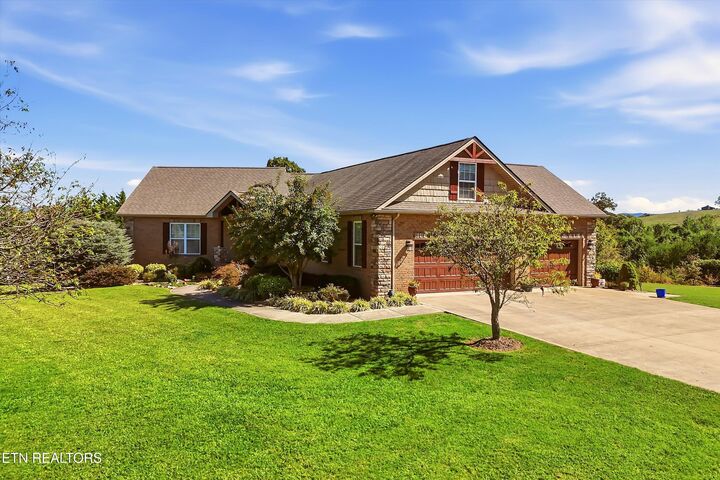 Property Photo: 5554 Ashbrook Lane TN 37801