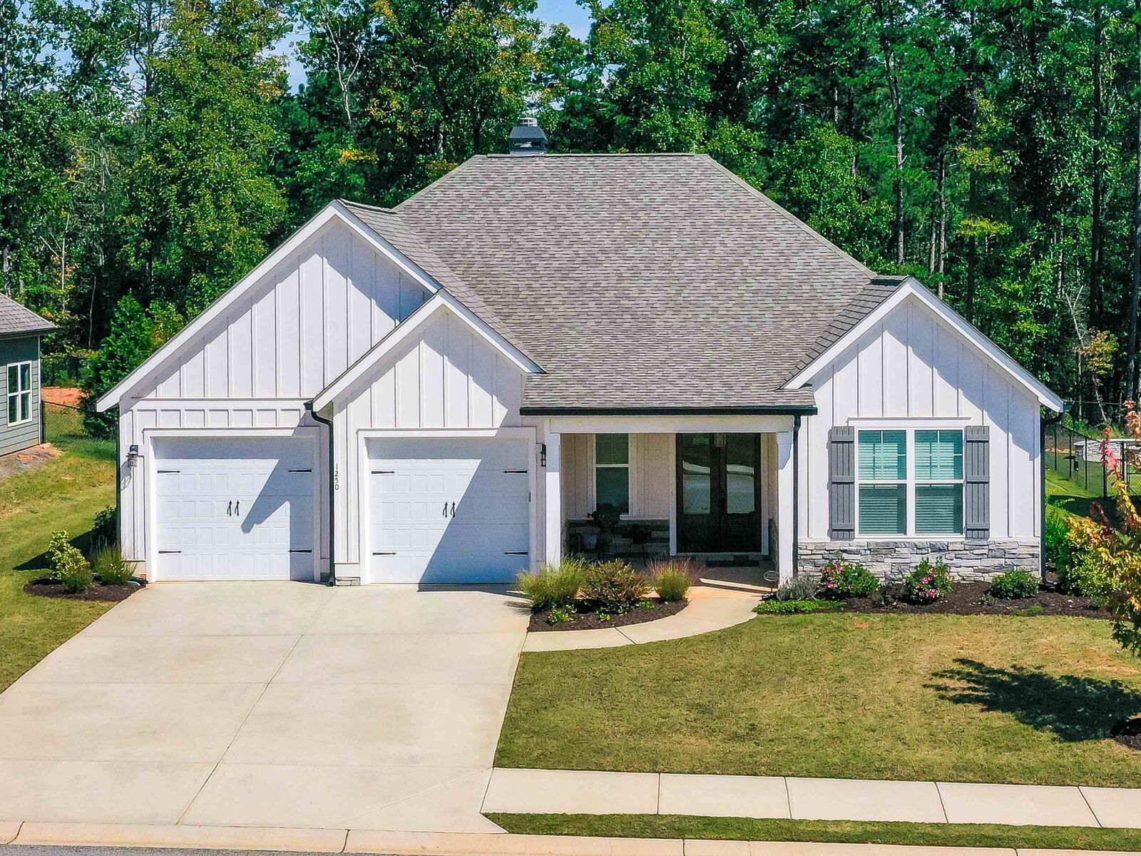 Property Photo: 1250 Legend Dr GA 30642