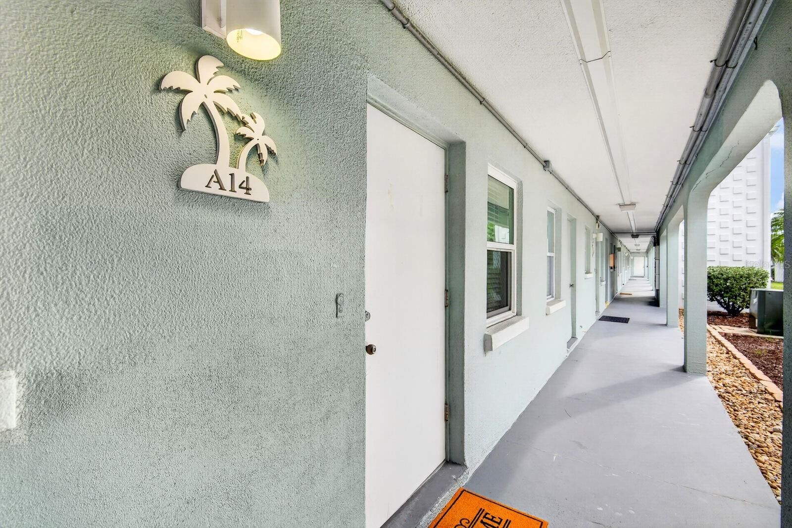 Property Photo: 611 Gulf Drive N A14 FL 34217