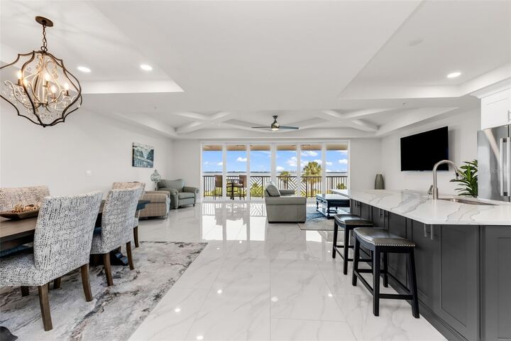 Property Photo:  1425 Park Beach Circle 124  FL 33950 