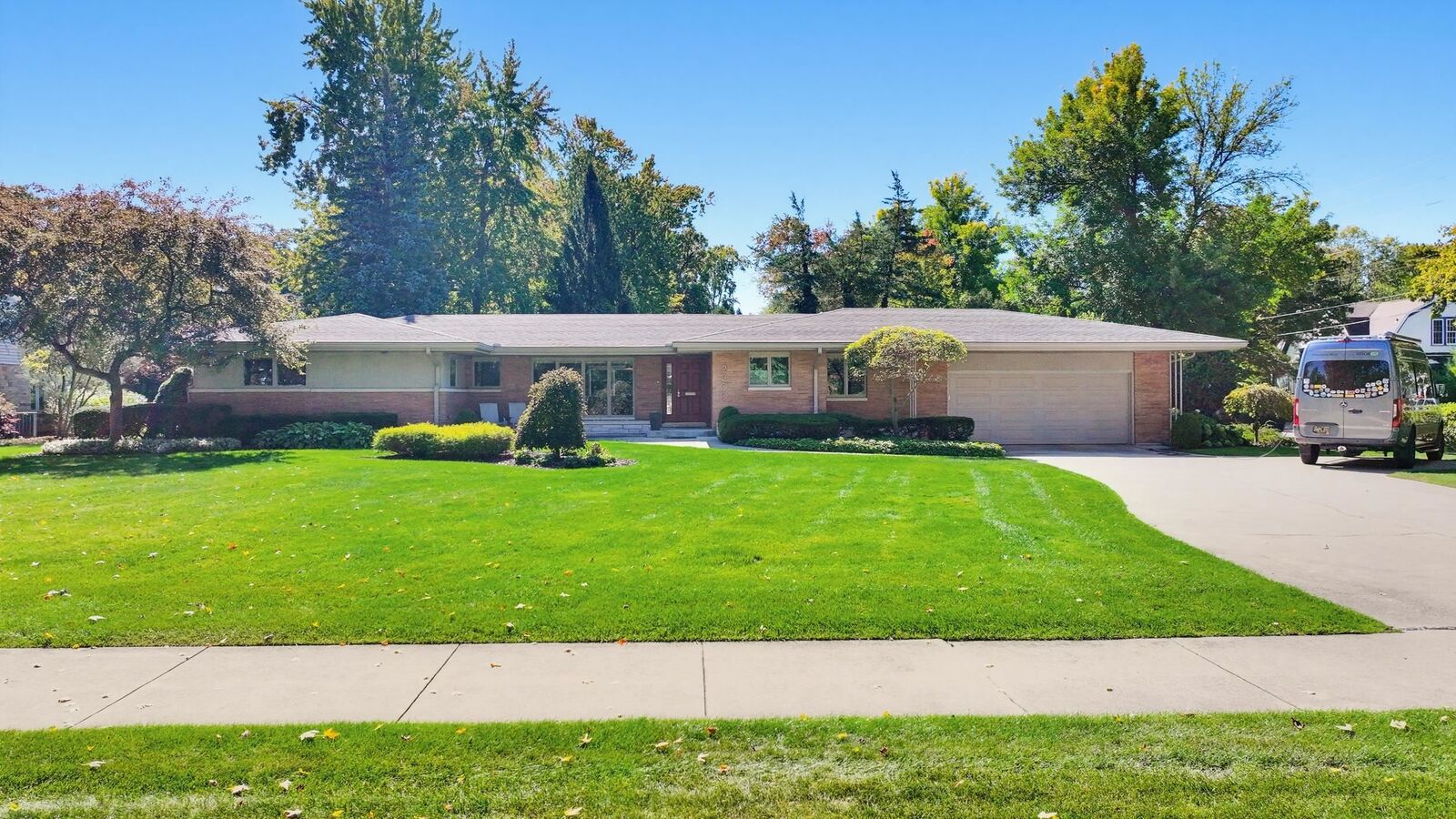 Property Photo:  2200 Groveland Road  MI 48706 