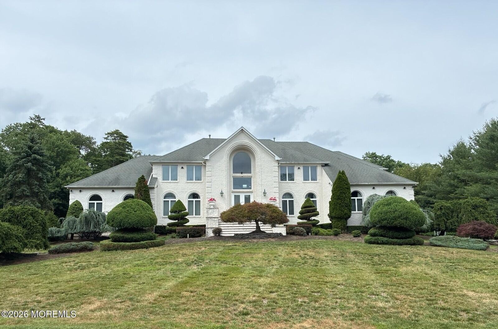 Property Photo:  12 Black Walnut Way  NJ 07746 