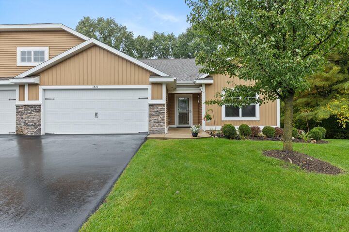 Property Photo:  3810 Branagan Court SE  MI 49512 