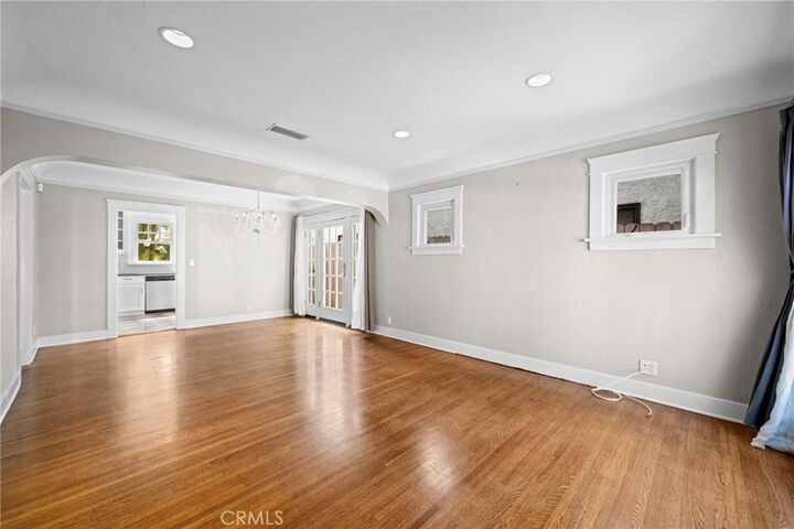 Property Photo:  178 Corona Avenue  CA 90803 