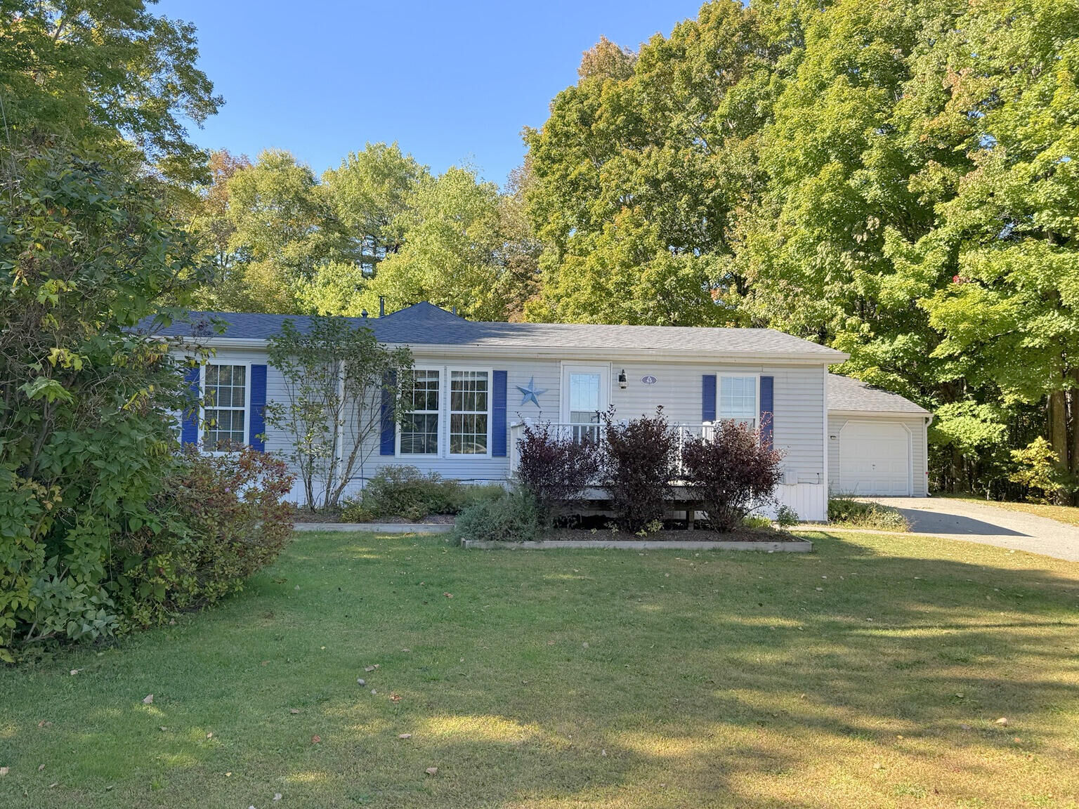 Property Photo:  45 Davis Road  ME 04937 
