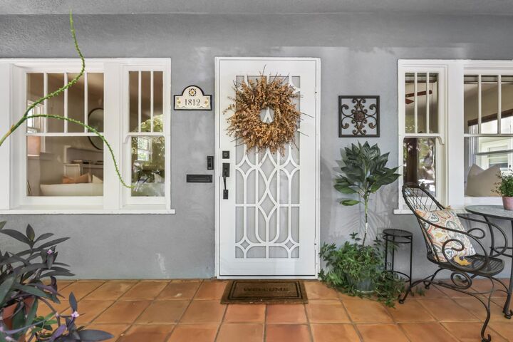 Property Photo: 1812 Larkin Way CA 95818