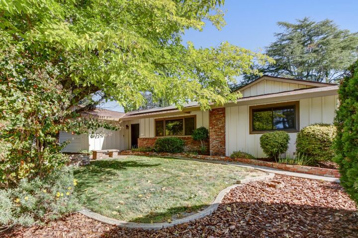 Property Photo: 4765 Kennedy Court CA 95677