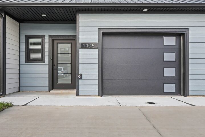 Property Photo: 1406 Jonathan Wade Circle TN 37043