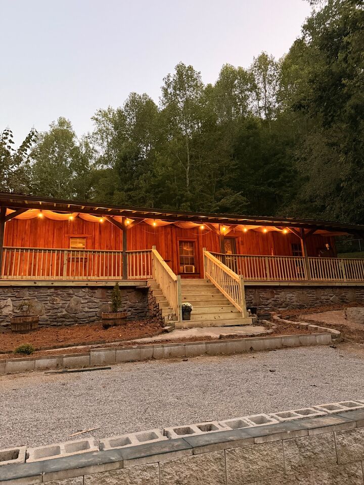 Property Photo:  150 Amons Ln  TN 37083 