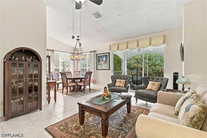 Property Photo: 73 Silver Oaks Circle 10201 FL 34119