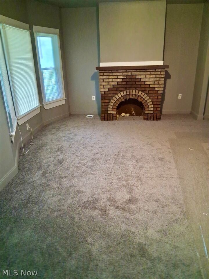Property Photo:  9123 Kempton Avenue  OH 44108 
