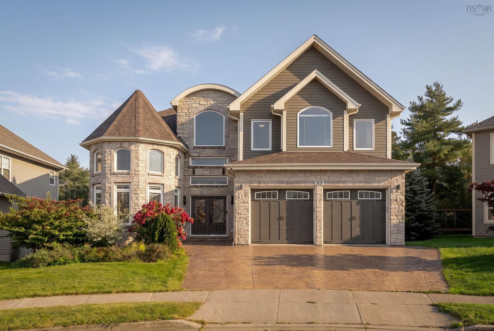 Property Photo: 82 Helmsman Court NS B3M 0B1