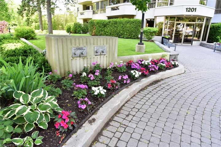 Property Photo:  1201 North Shore Boulevard E 108  ON L7S 1Z5 