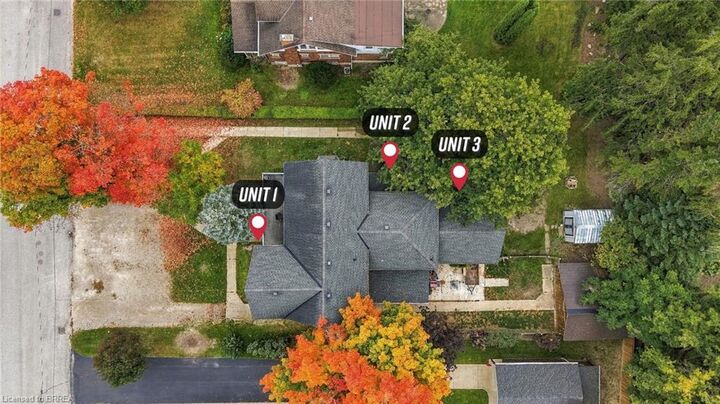 Property Photo:  107 Cayley Street  ON N0G 2V0 